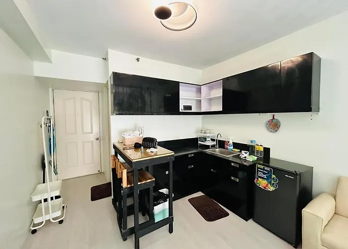 Apartment Ports Den Manila